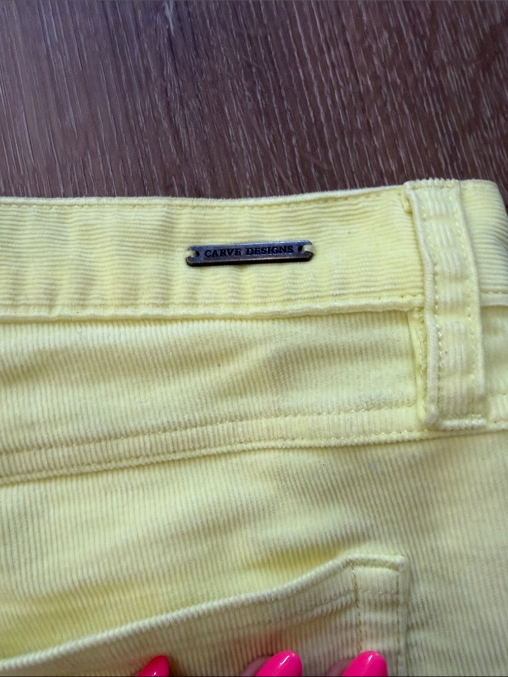 Carve Designs Sunny Yellow Frayed Denim Shorts| Size 8 - Picture 7 of 9